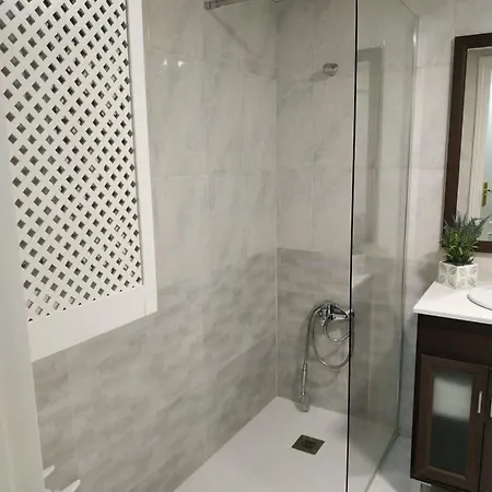 Miramar Apartment *